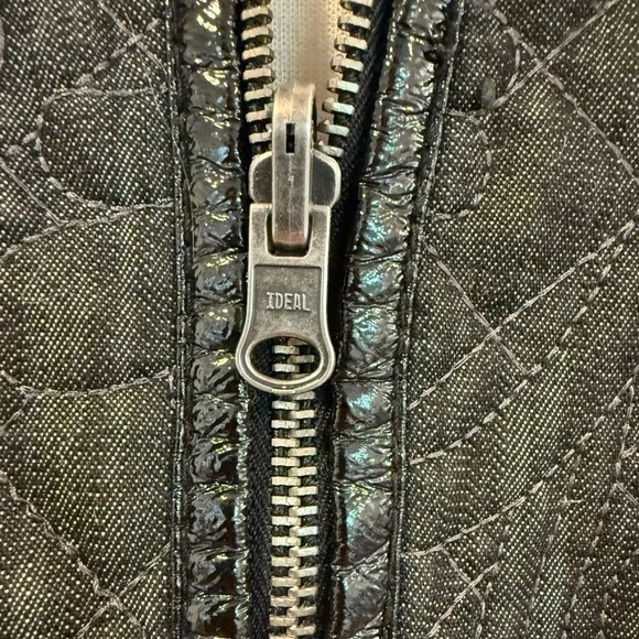 Chico’s Black Quilted Denim Jacket Size 1 (8 U.S.) - Picture 5 of 10